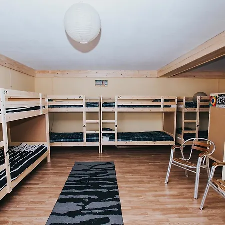 7 Waves Surf * Almada