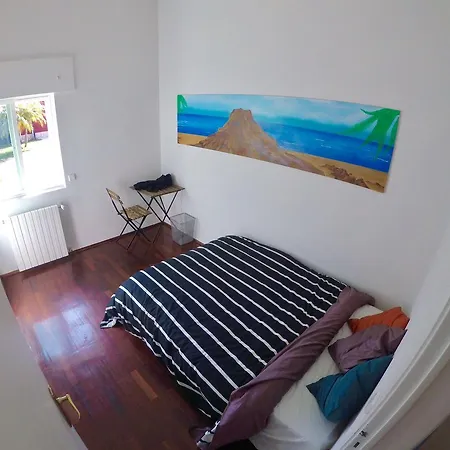 Albergue 7 Waves Surf *
