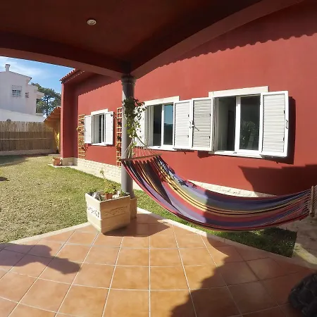 Albergue 7 Waves Surf *