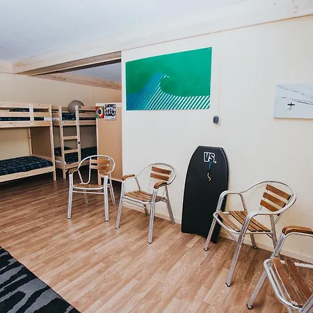 7 Waves Surf * Almada