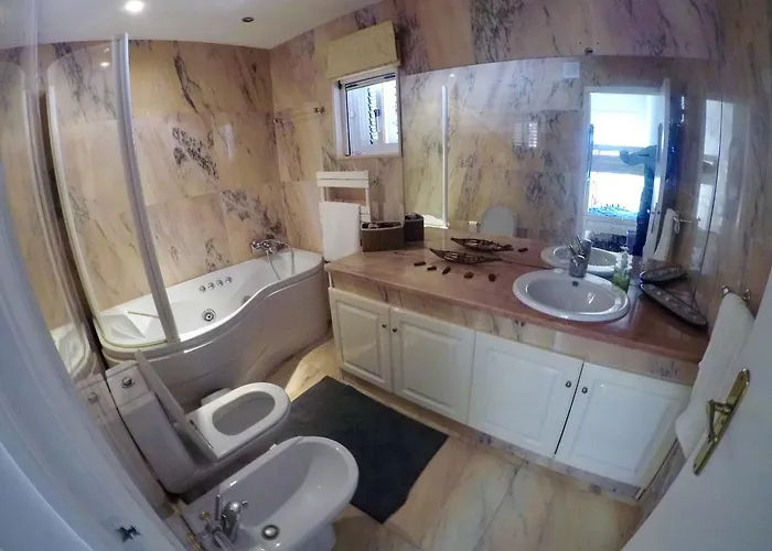 Хостел 7 Waves Surf *