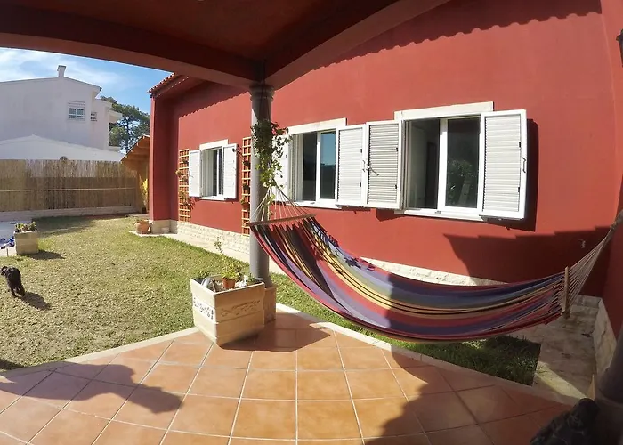 Хостел 7 Waves Surf *