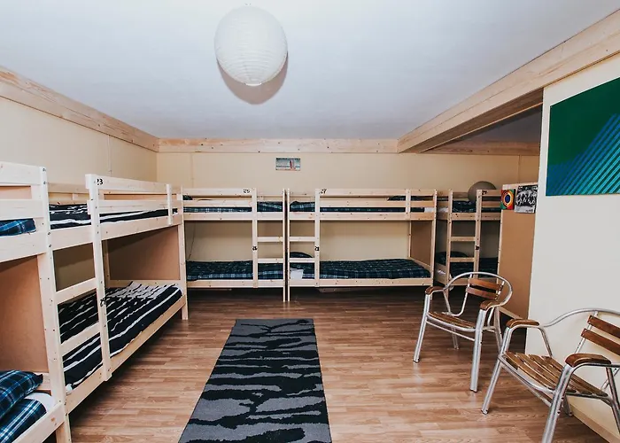 7 Waves Surf * Алмада