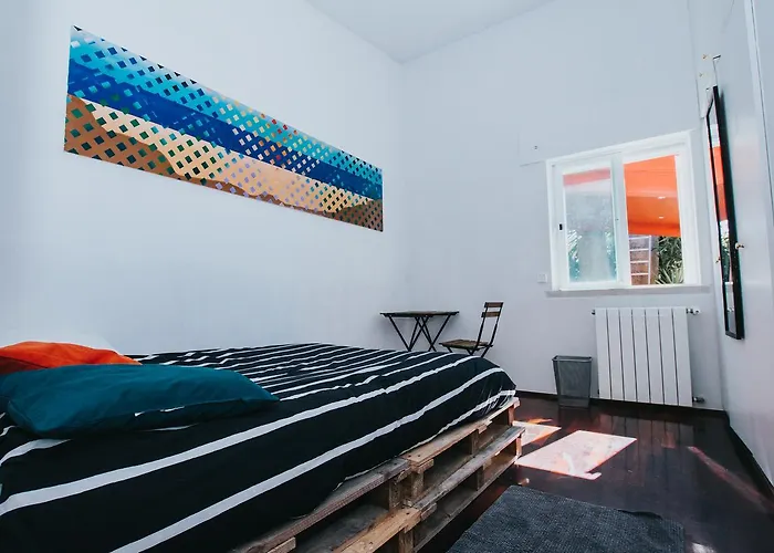 7 Waves Surf * Алмада